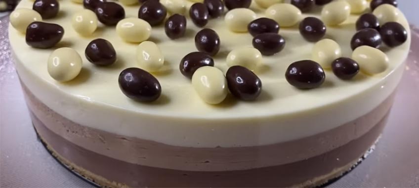 Tarta tres chocolates